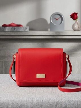 🌹❤️ ✨Kate Spade Red Cami Crossbody - Vivid Snapdragon Pink Interior✨❤️🌹